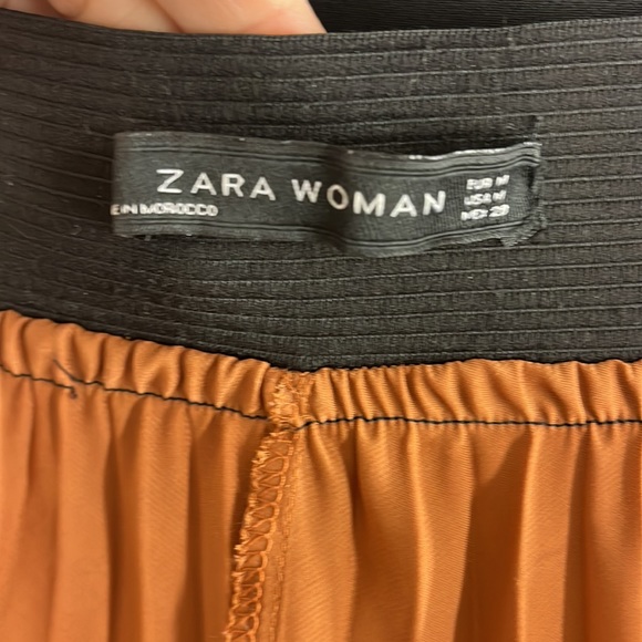 Zara Boho Pleated Maxi Skirt - Picture 4 of 11